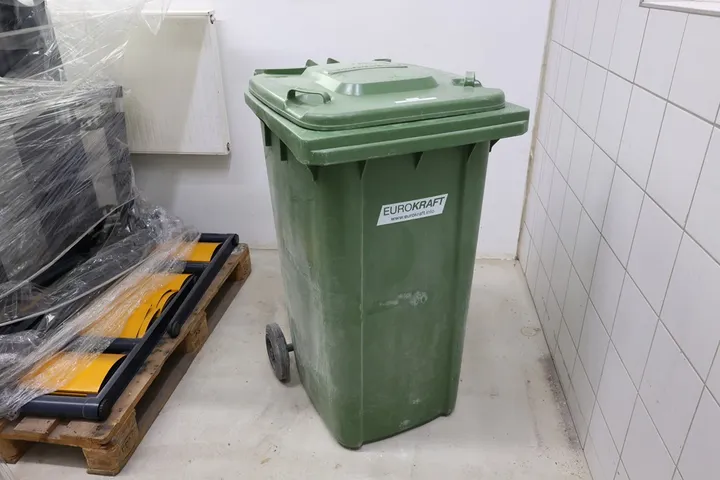 1 x Mülltonne